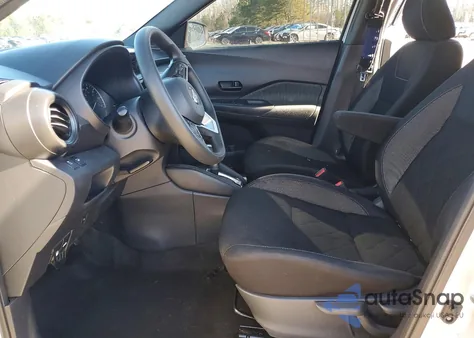 2019 Nissan Kicks S z USA, uszkodzony, nr VIN 3N1CP5CU6KL501665